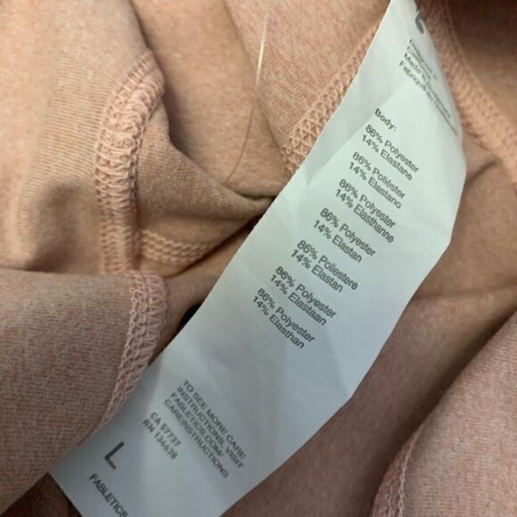 Fabletics Leggings Capri 19” inseam - Picture 8 of 12